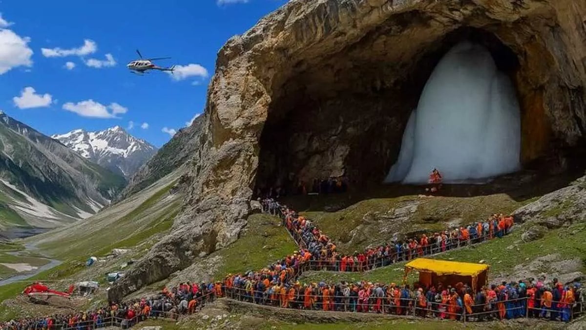Amarnath Yatra Sees Largest Batch Of 8,815 Pilgrims Leave Jammu