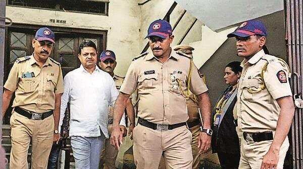 Sena Corporator Surrenders After HC Stays Bail