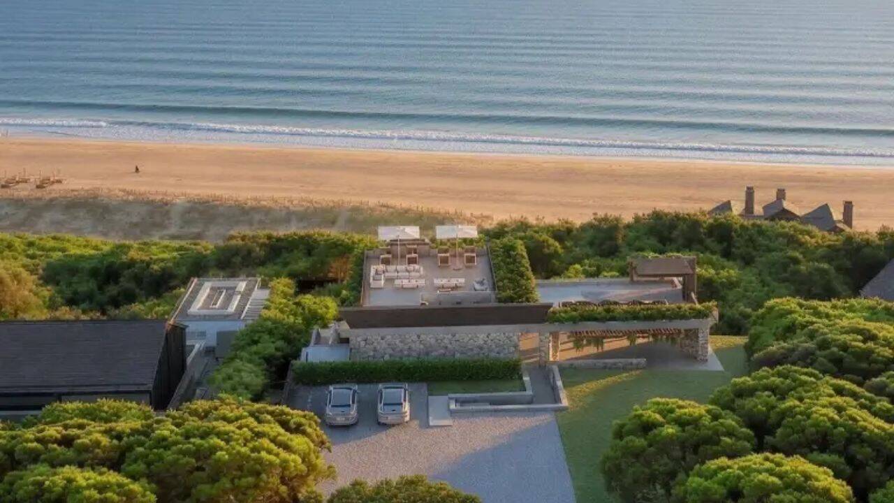$22.5M Oceanfront Property Near De Niro's Estate