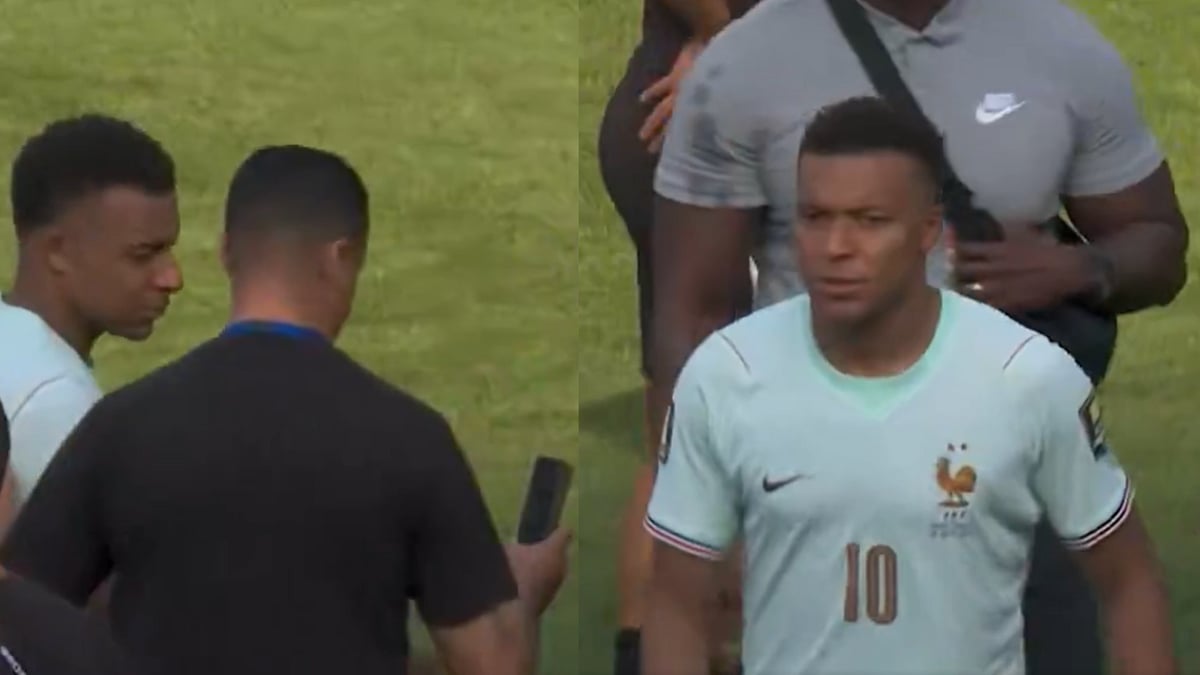 Mbappe Poses With Morocco Staff After France's Win