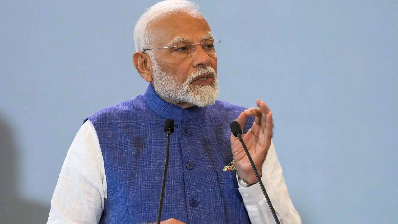 Bhaichung Bhutia Urges Protesters to Avoid Abusing PM Modi