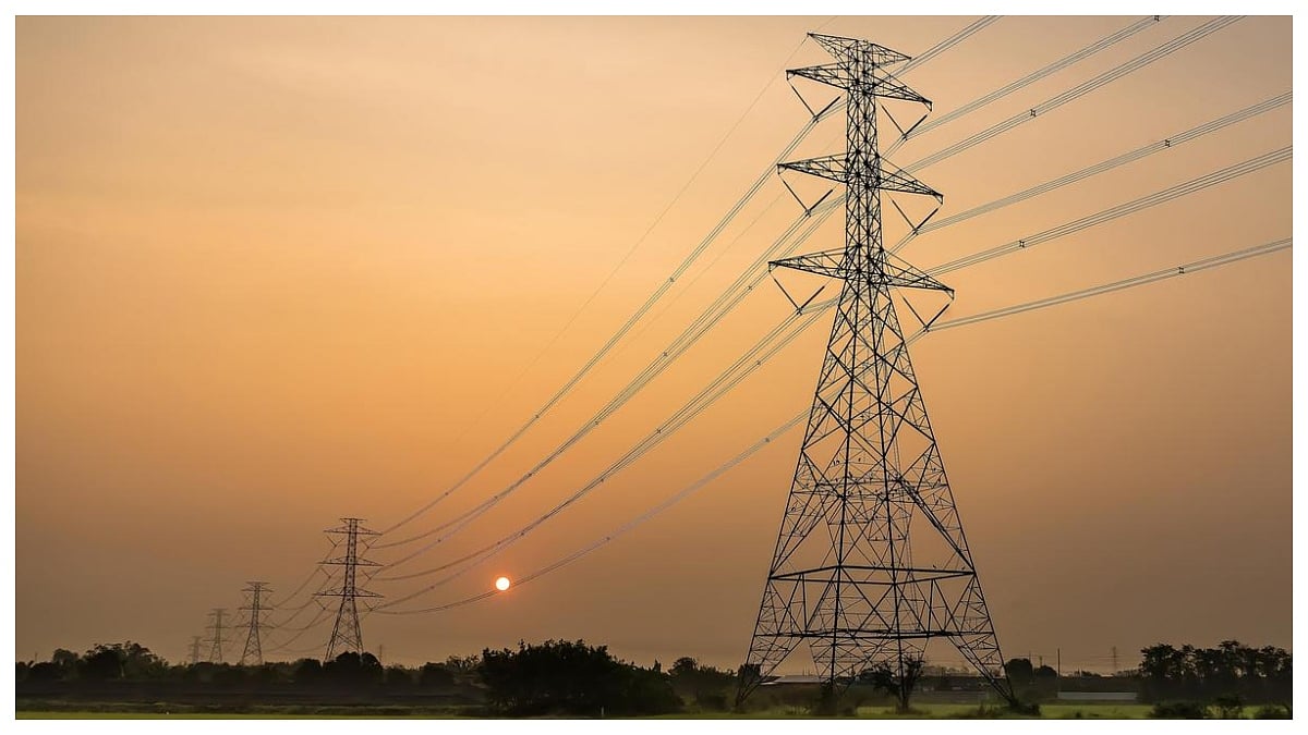 Govt Acts Against 183,000 Telecom Resources, Blacklists 263 Senders