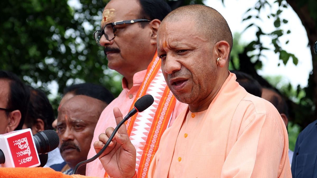 Yogi Adityanath Pays Tribute to Atal Bihari Vajpayee