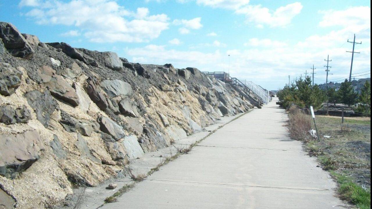 New Jersey Seawall Fails to Save Beach