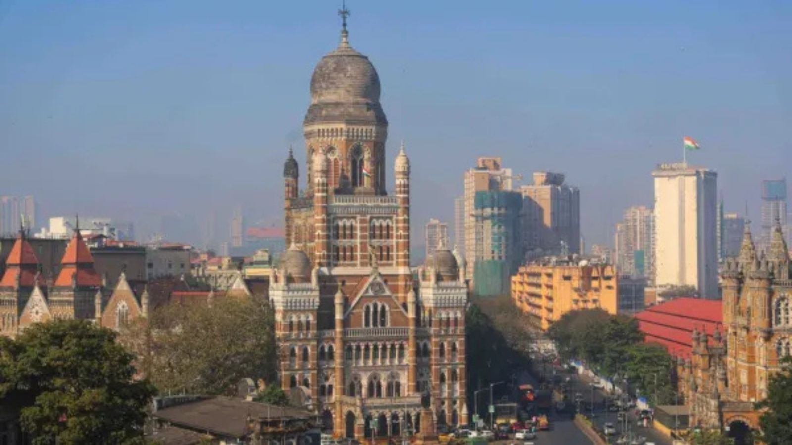 Maharashtra CM Blames Intense Summer For High Electricity Bills