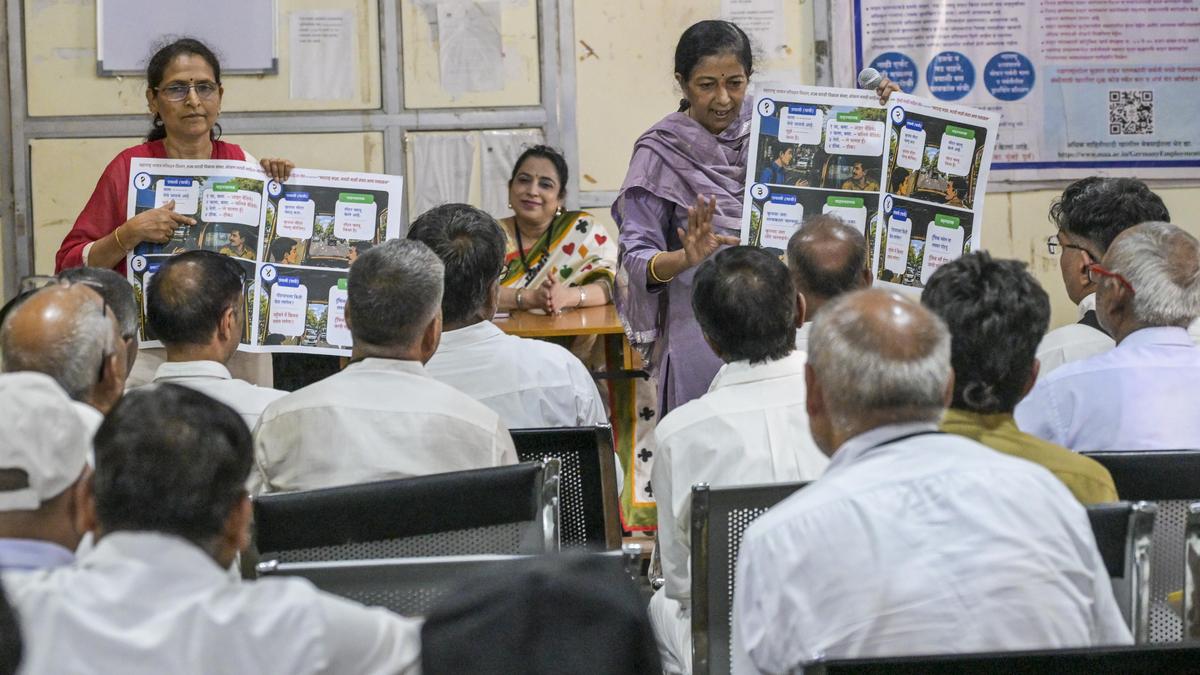Maharashtra Targets Drivers Without Marathi Knowledge