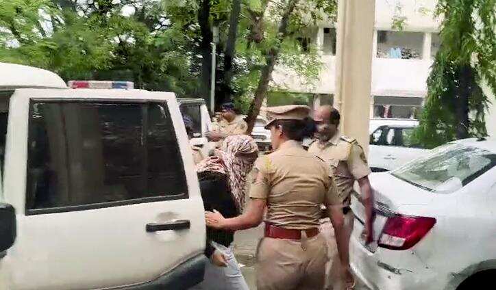 Police Verify Siya-Chetan Marriage