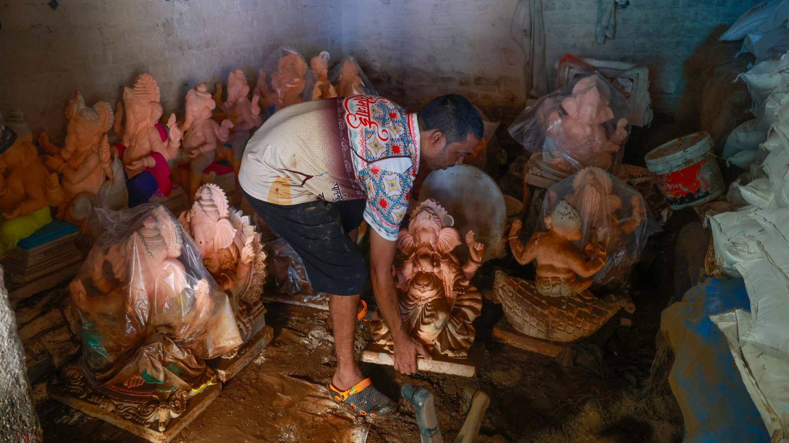 Rain Destroys Ganesh Idols Worth Crores in Pen