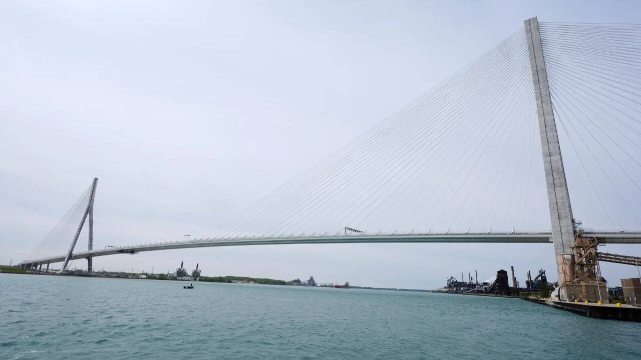 Canada Shares Bridge Profits with US