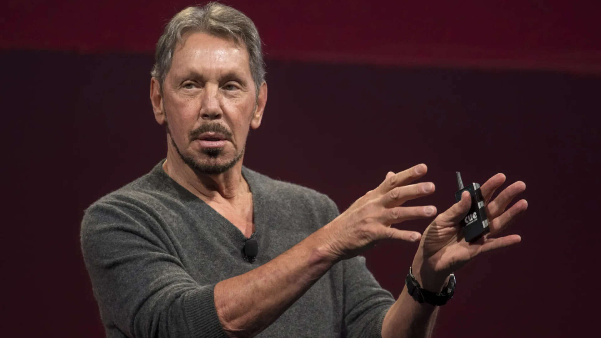 Larry Ellison Buys 98% of Hawaiian Island