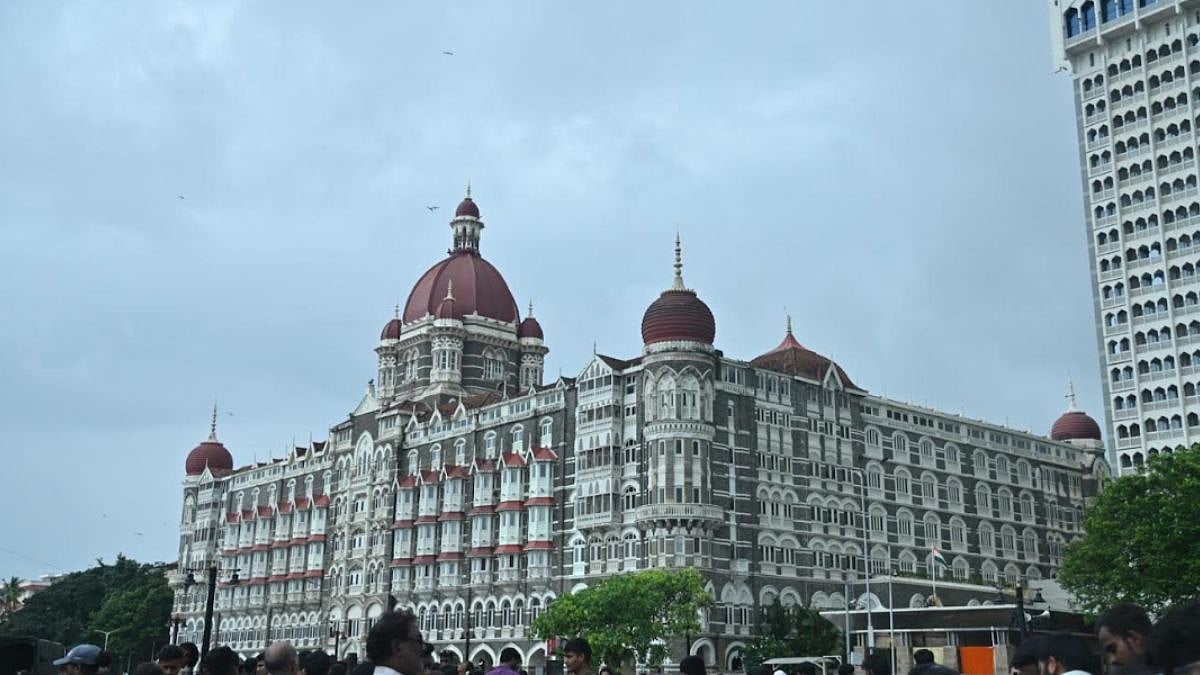 Mumbai Students Capture City Landmarks Through Lens