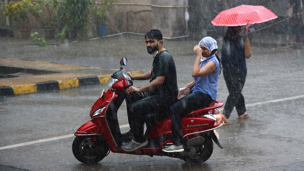 Pune Sees Rain After 10-Day Gap, More Showers Ahead