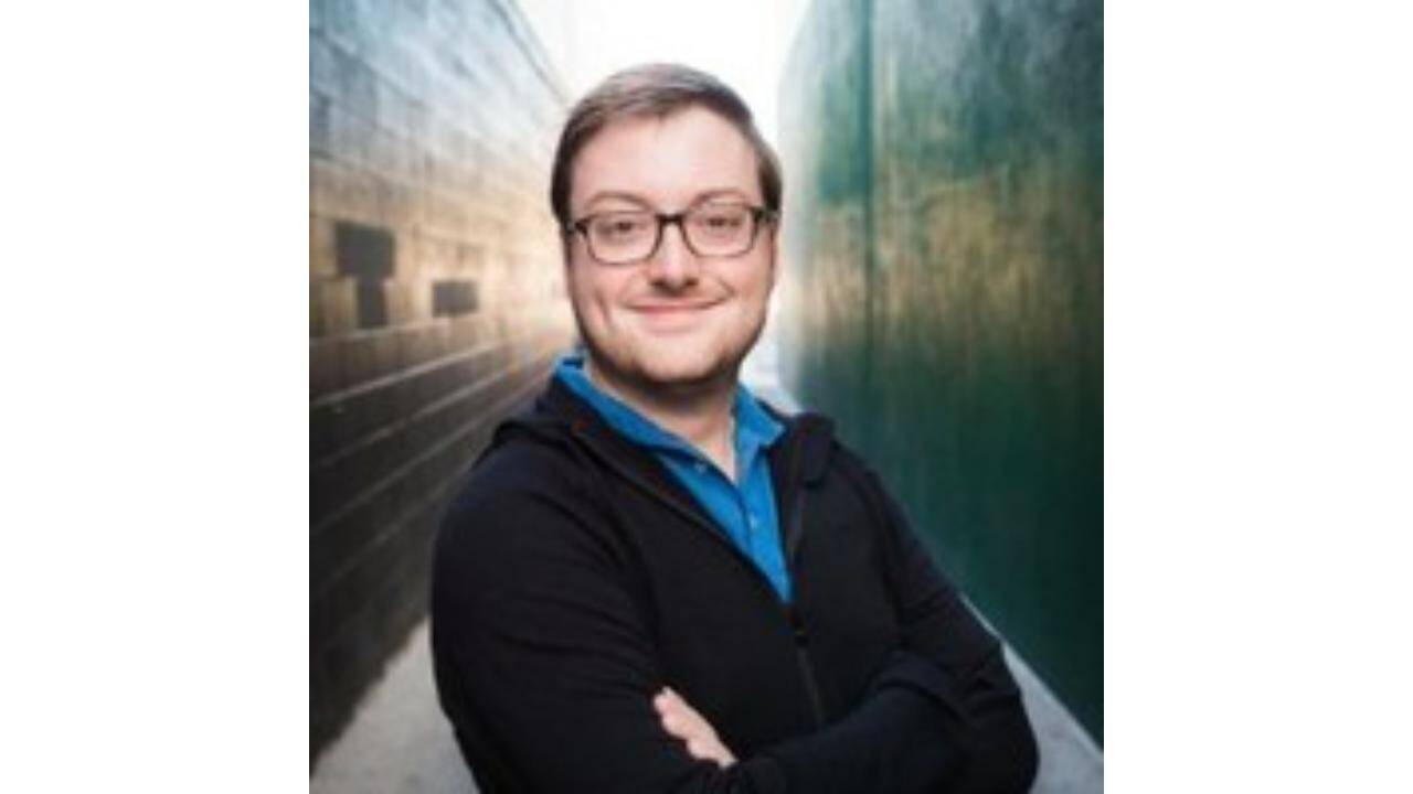 Anduril CEO Warns of Overvalued Tech Companies