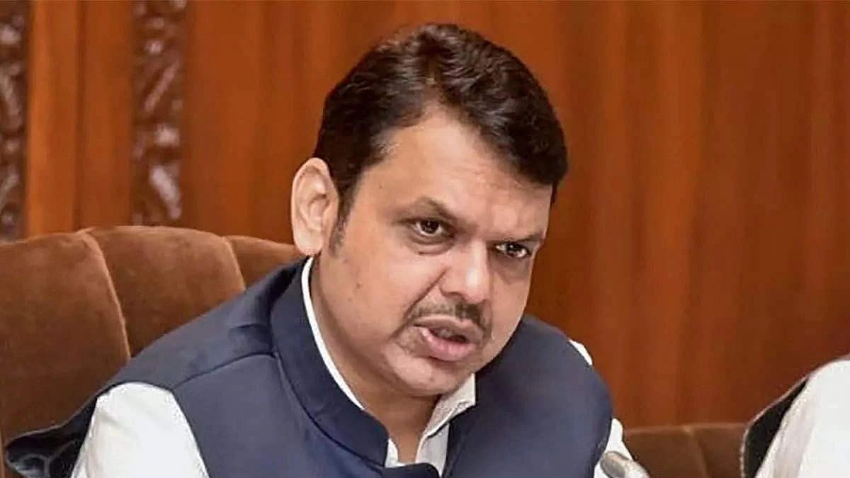 Fadnavis Pushes Mumbai Building Redevelopment