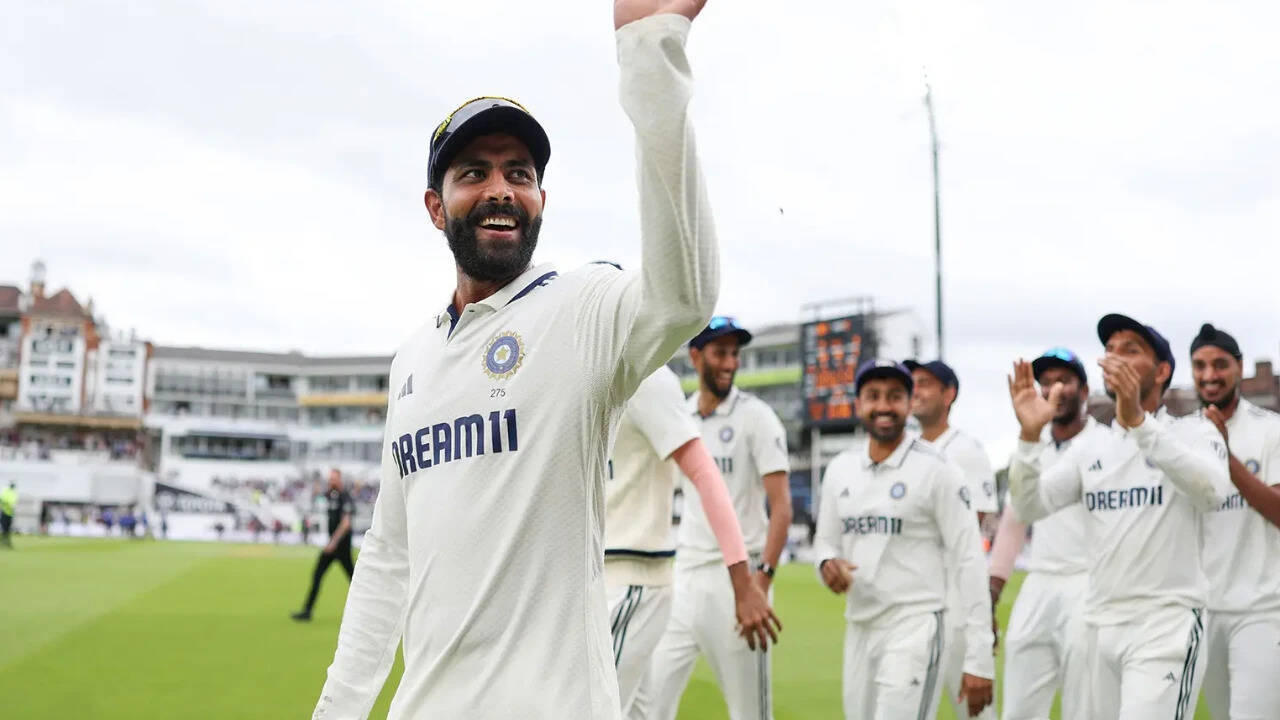 Murali Kartik Backs Manav Suthar to Replace Jadeja