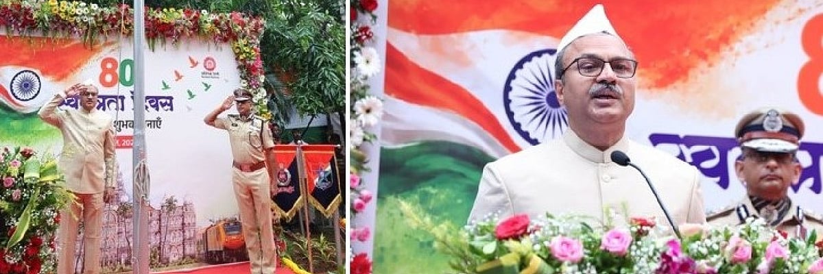 Western Railway GM Hoists National Flag on Independence Day