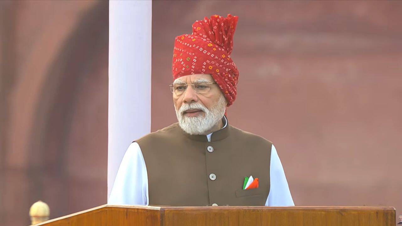 PM Modi Addresses Nation from Red Fort