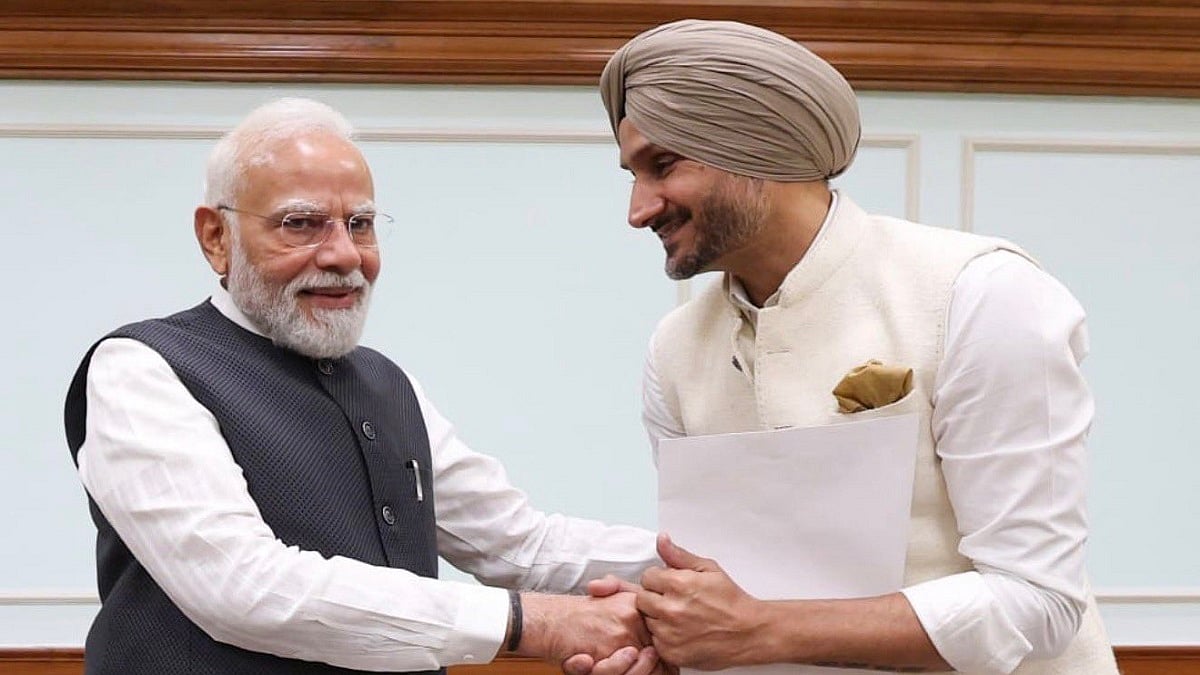 Harbhajan Singh Meets PM Modi, Vows To Contribute To India's Progress