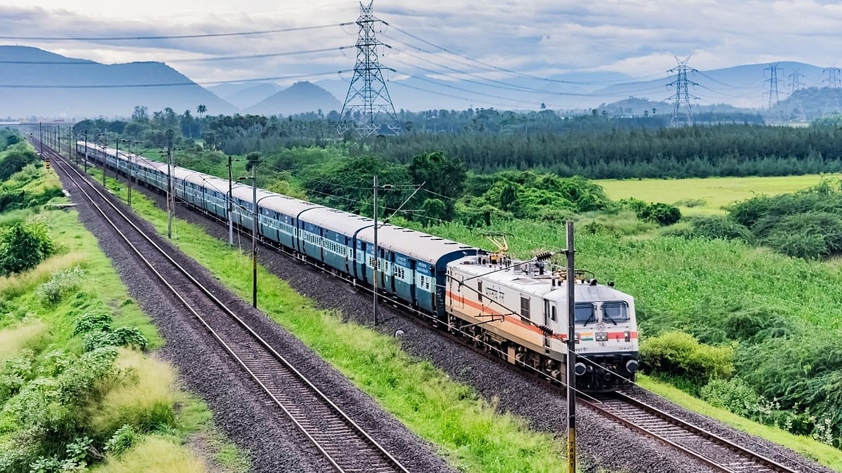 Delhi-Ashoknagar Special Train Runs on Sept 17