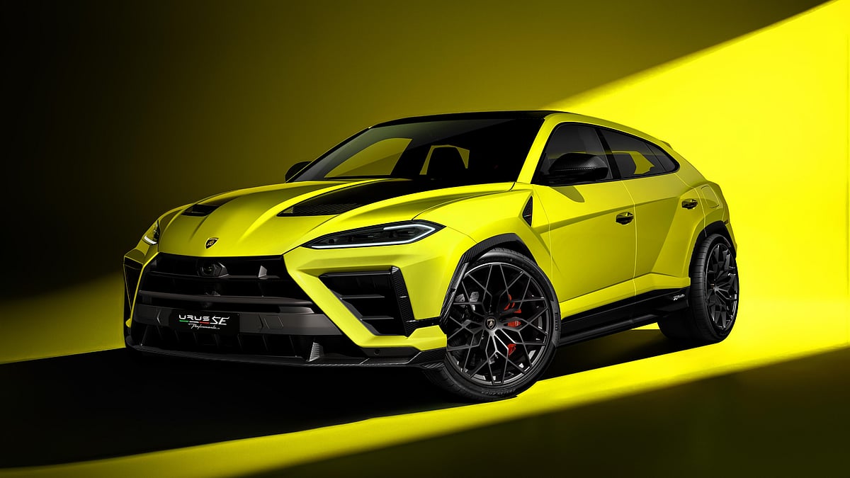 4 Luxury Supercars Redefine Performance