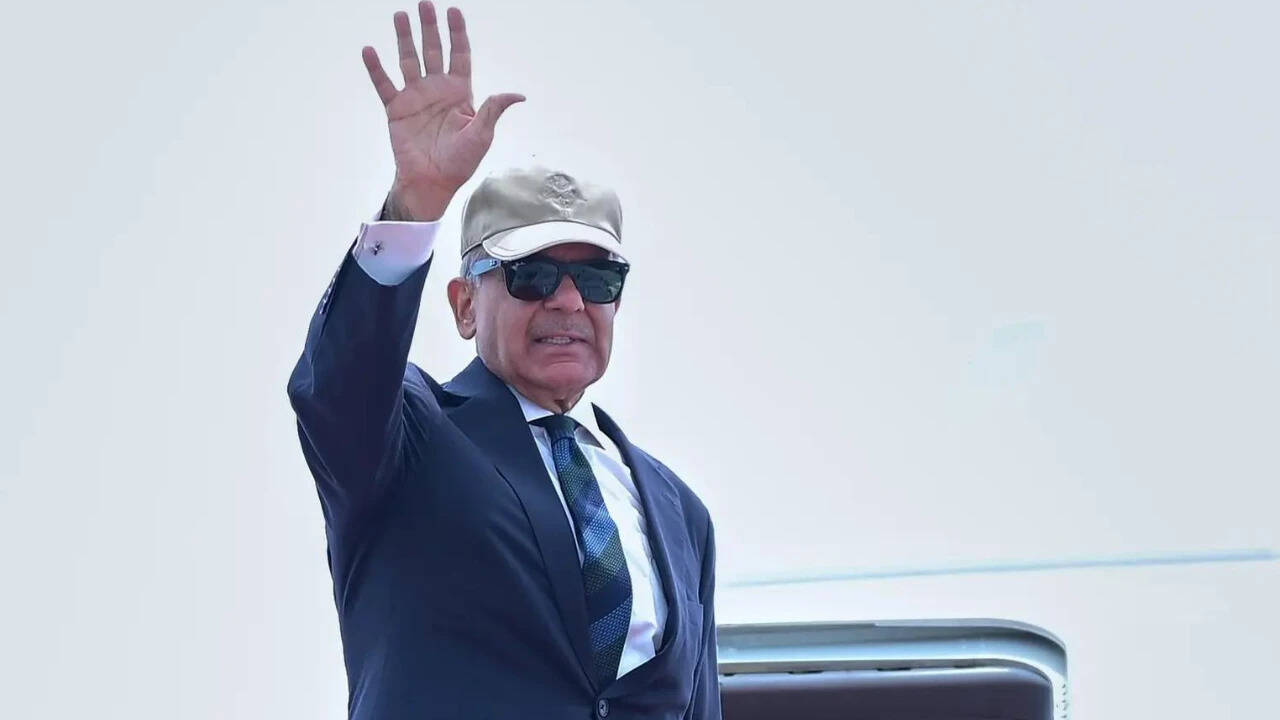 Sharif Visits Saudi Arabia Amid West Asia Tension