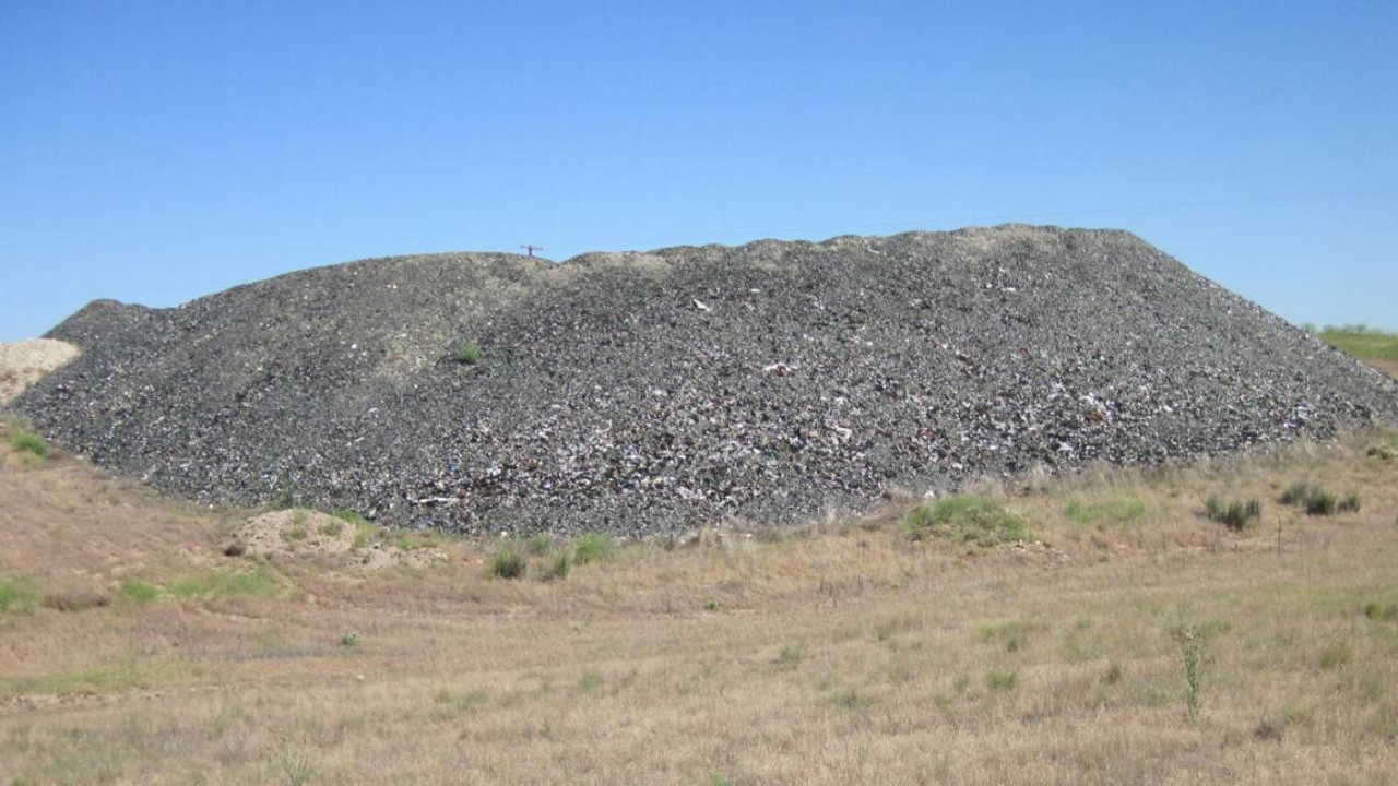 Idaho Uses 300 Tons of Crushed Glass Under Highway 75