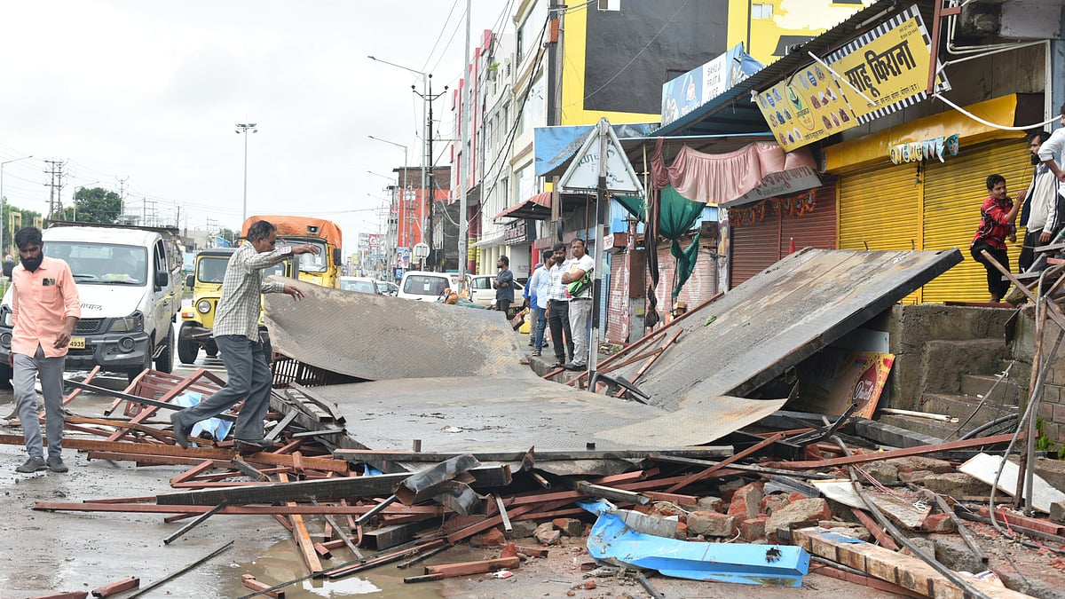 BMC Demolishes Illegal Structures In Bhopal