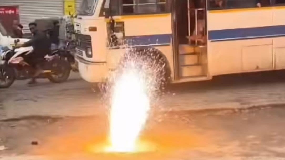 Sparks Erupt From Road In Hinjawadi
