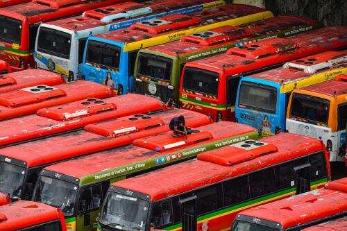 Mumbai Electric Bus Ops Hit by Power Cut