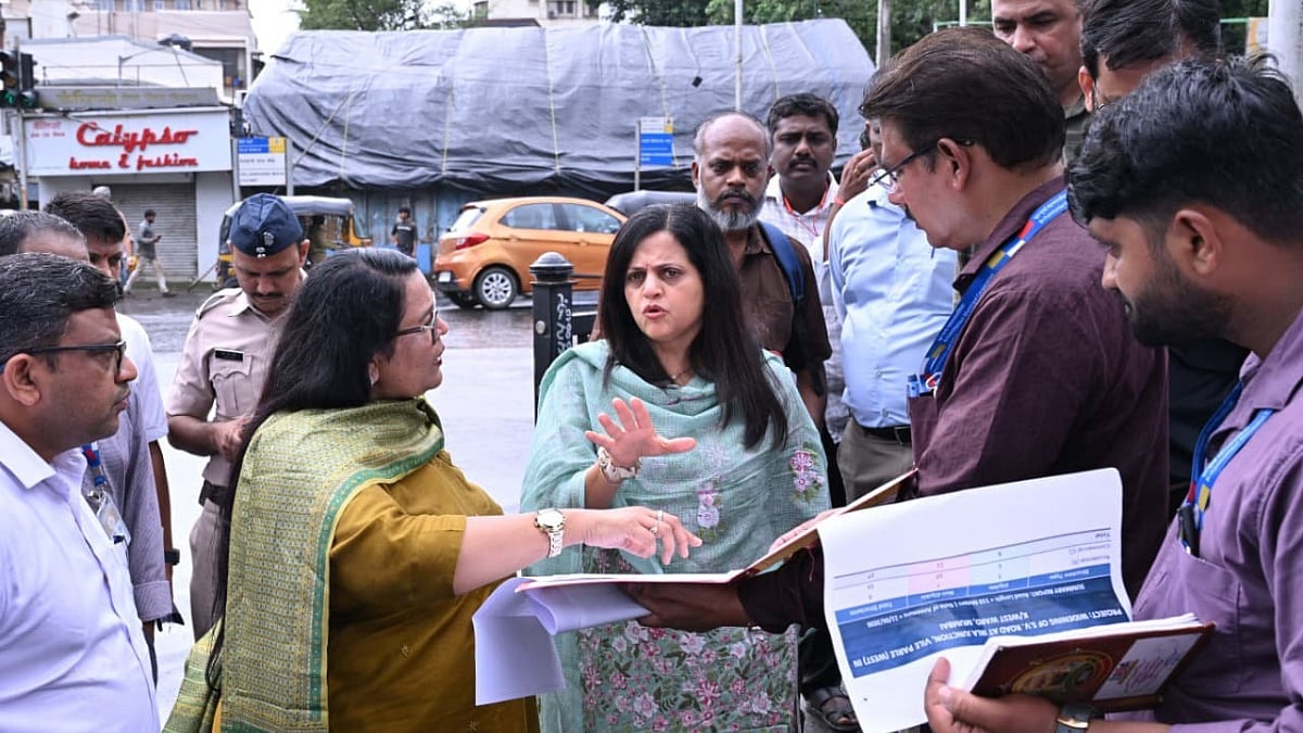 BMC Chief Orders Removal Of Hawkers, Encroachments