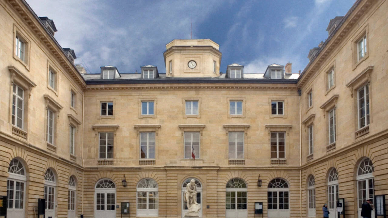 Indian Students Flock to Europe for Higher Education