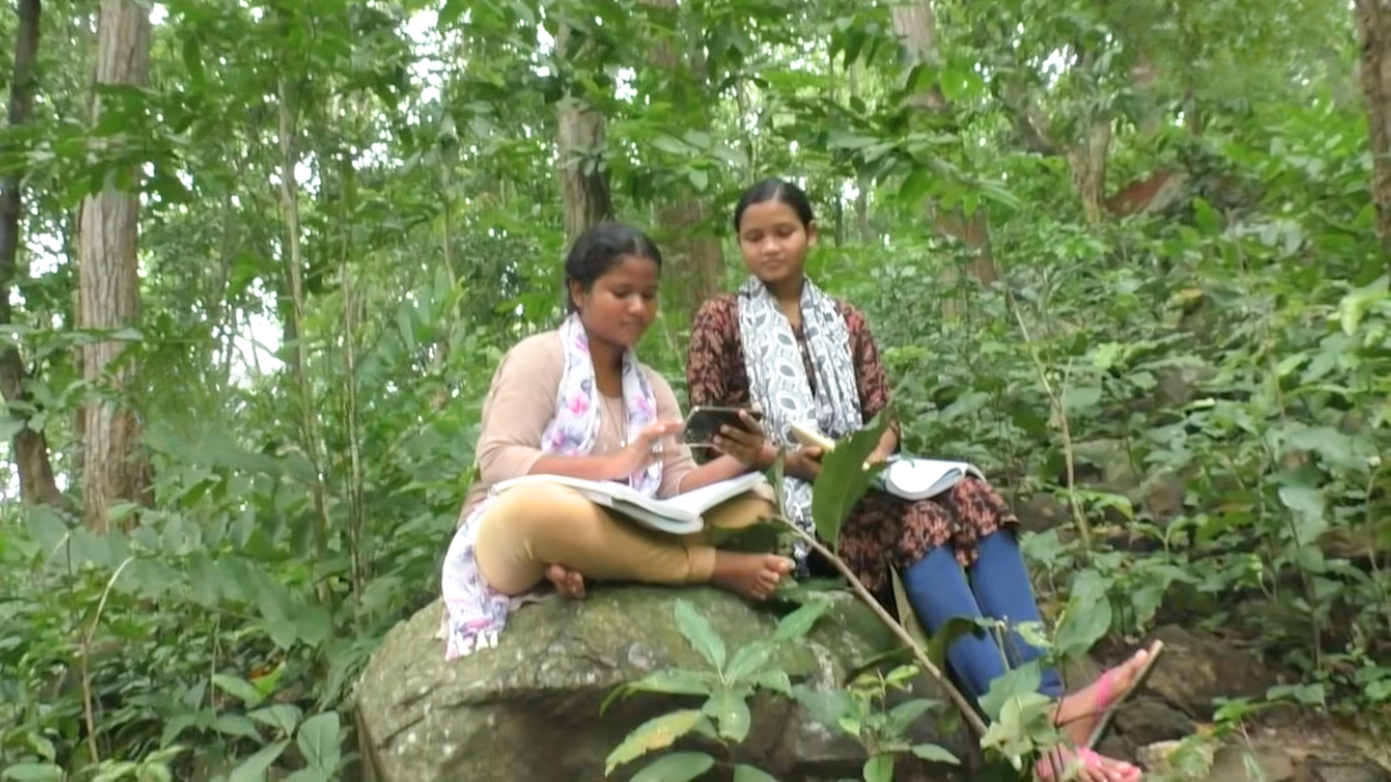 Odisha Sisters Clear NEET 2026 Without Coaching