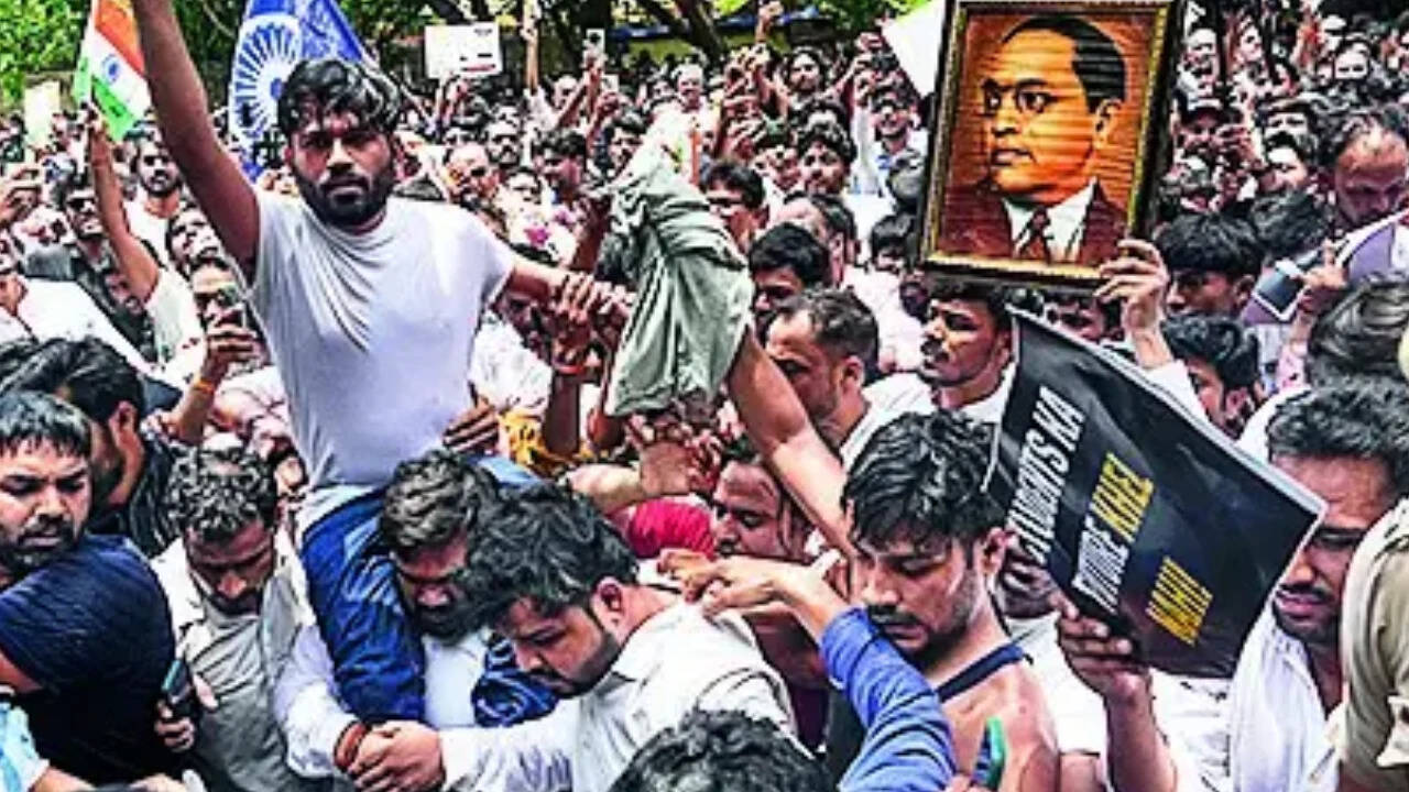 SC Refuses Order on CJP March Before BRICS