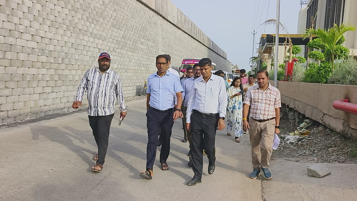Ujjain Admin Reviews Traffic Plan For Simhastha 2028