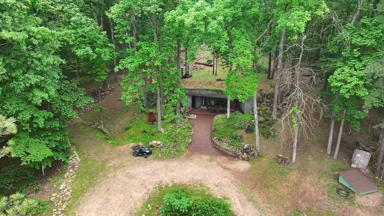 Missouri Engineer's Hillside Home Restored 50 Years Later