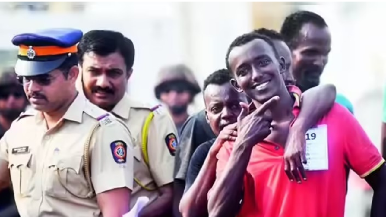 Mumbai Court Sentences 44 Somali Pirates to Life Term