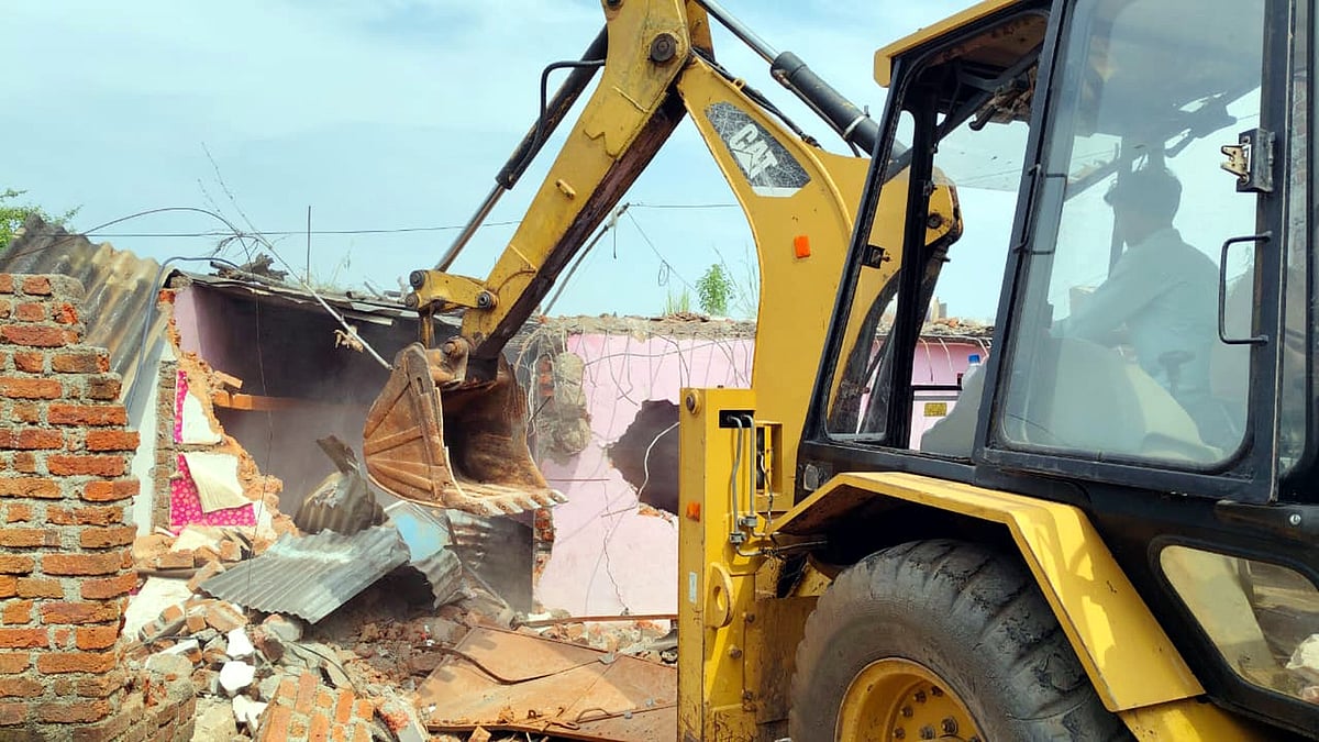 Madhya Pradesh Razes 5 Houses Of Illicit Liquor Traders