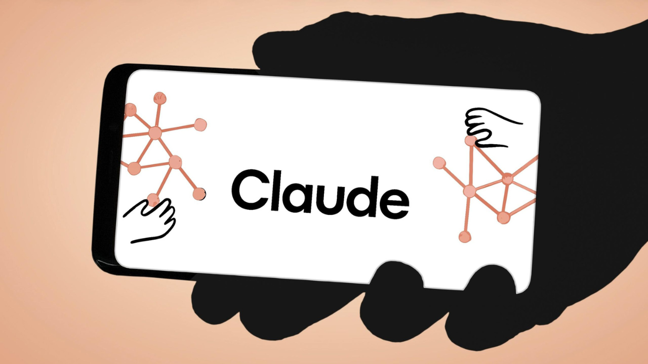 Claude Chatbot Exposes Private Chats on Google