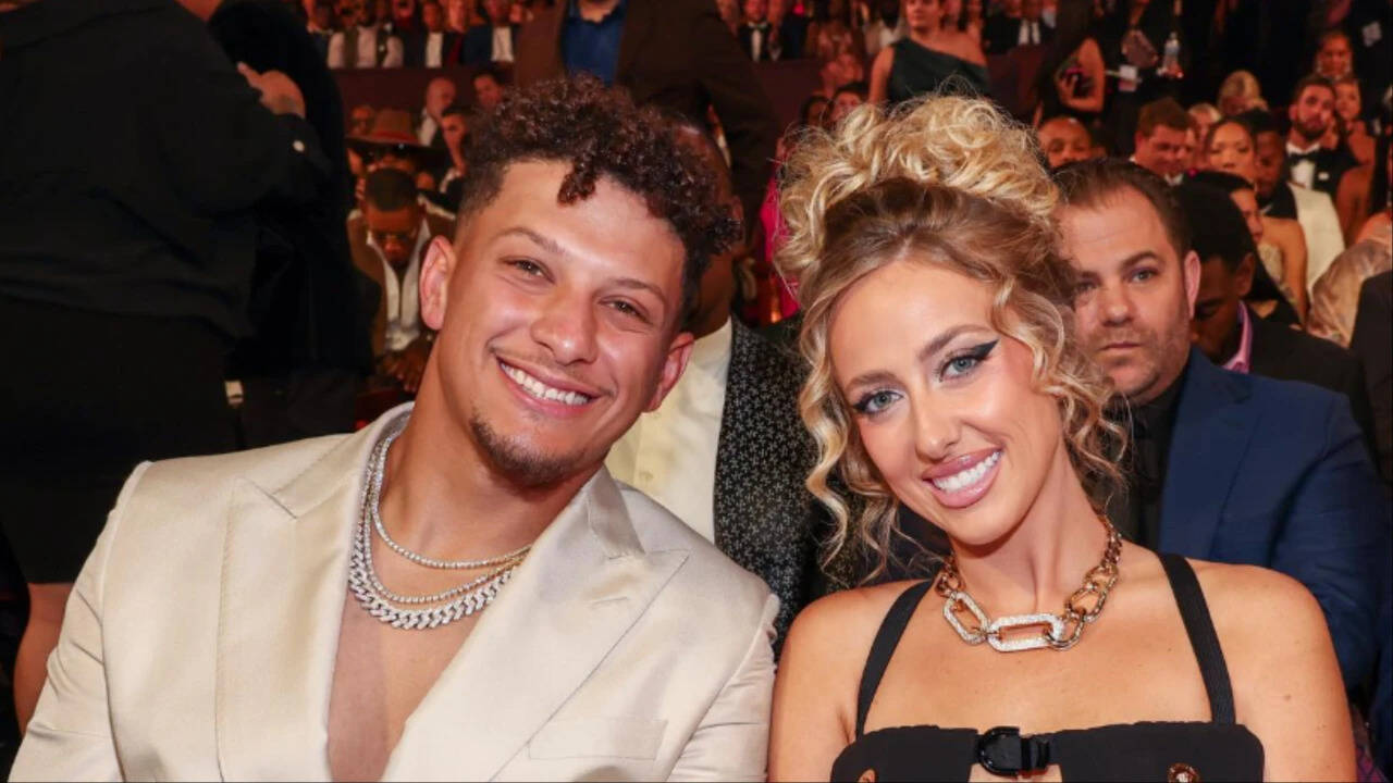 Brittany Mahomes Bids Farewell to Backyard Visitors