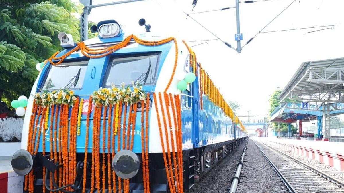India Launches First Hydrogen Train