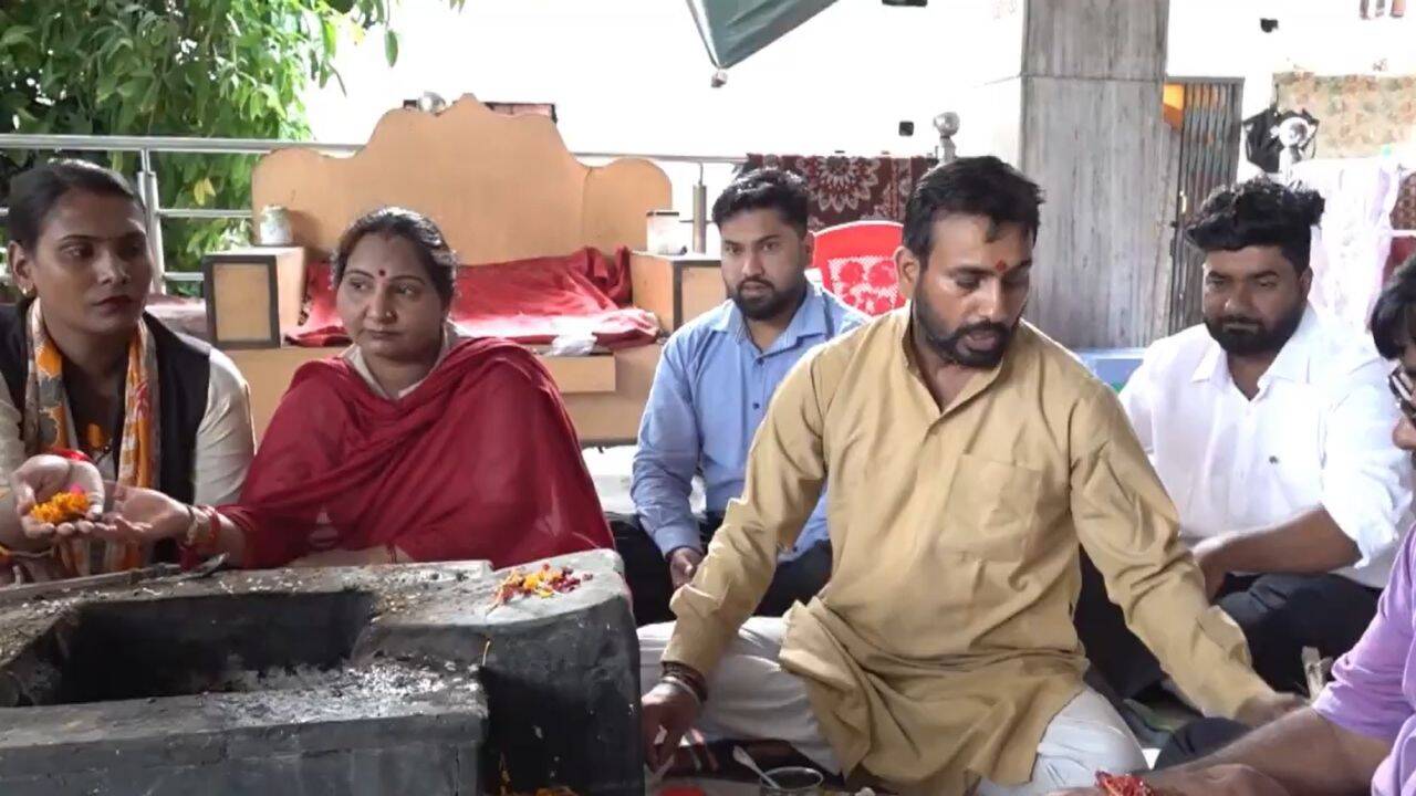 BJP Performs Ritual for Rahul Gandhi