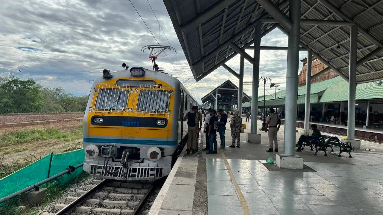 Railways Runs Special Trains for Stranded Pilgrims in J&K