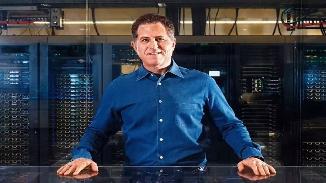 Trump Urges Americans to Buy Dell Computers